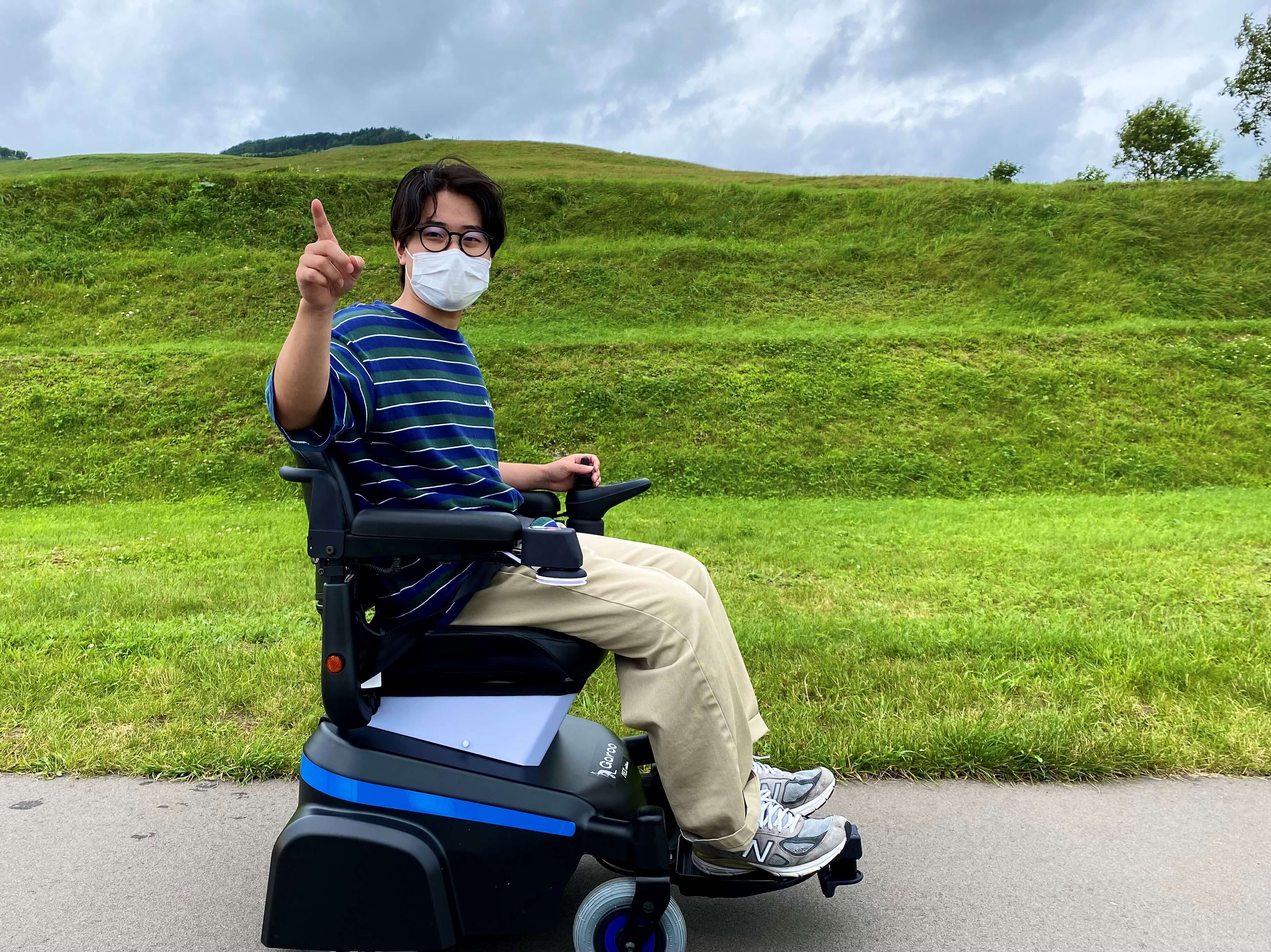 Next-generation electric wheelchair riding experience
